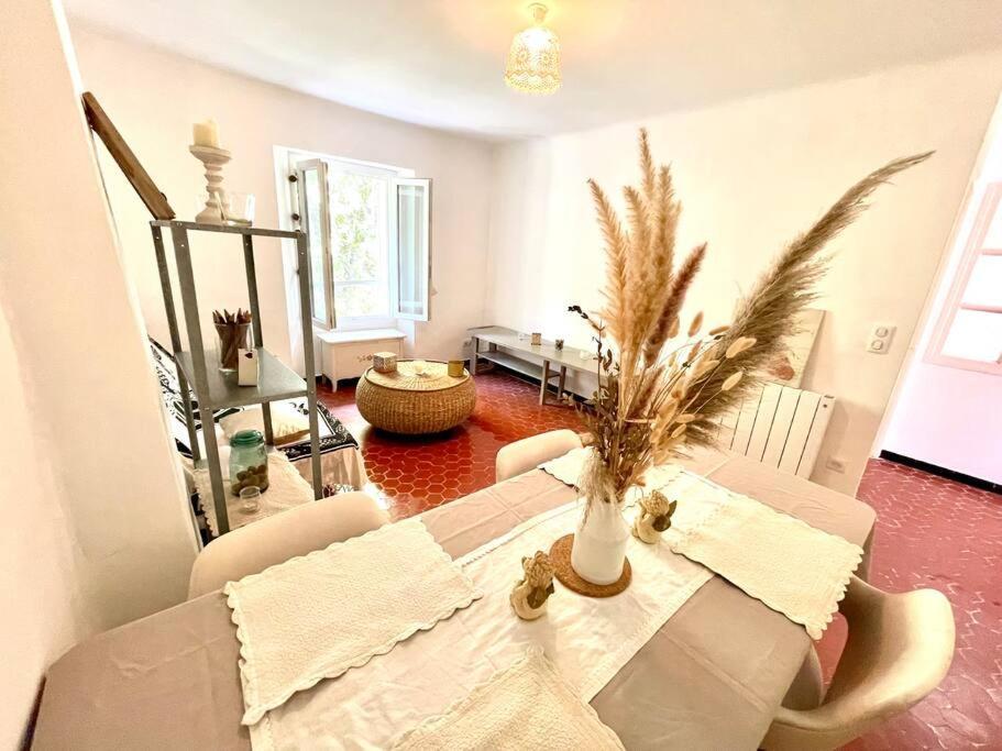 Bel Appartement A Villecroze Ngoại thất bức ảnh